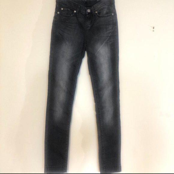 Gap Premium super skinny jean, Never been worn size 4/27 dark grey - Picture 3 of 16